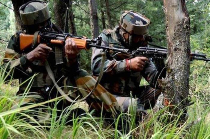Photo of बड़ी कामयाबी:सेना ने जम्मू–कश्मीर में 2 आतंकवादियों को मार गिराया,1 को जिंदा पकड़ा