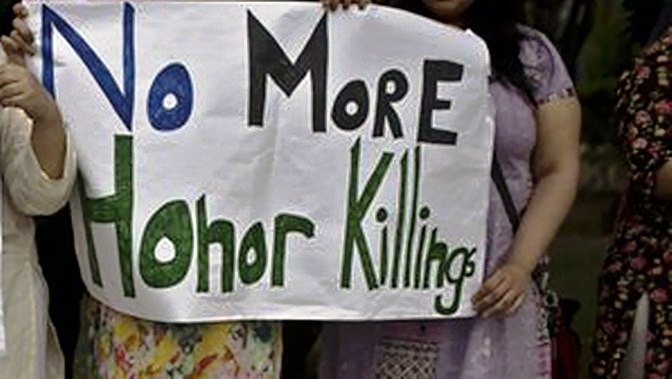 पाकिस्तान, झूठी शान, प्रेमी युगल, कराची, बिजली का करंट