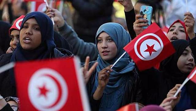 Photo of ट्यूनीशिया में महिलाओं को मिली राहत, अब गैर मुस्लिमों से कर सकती है शादी