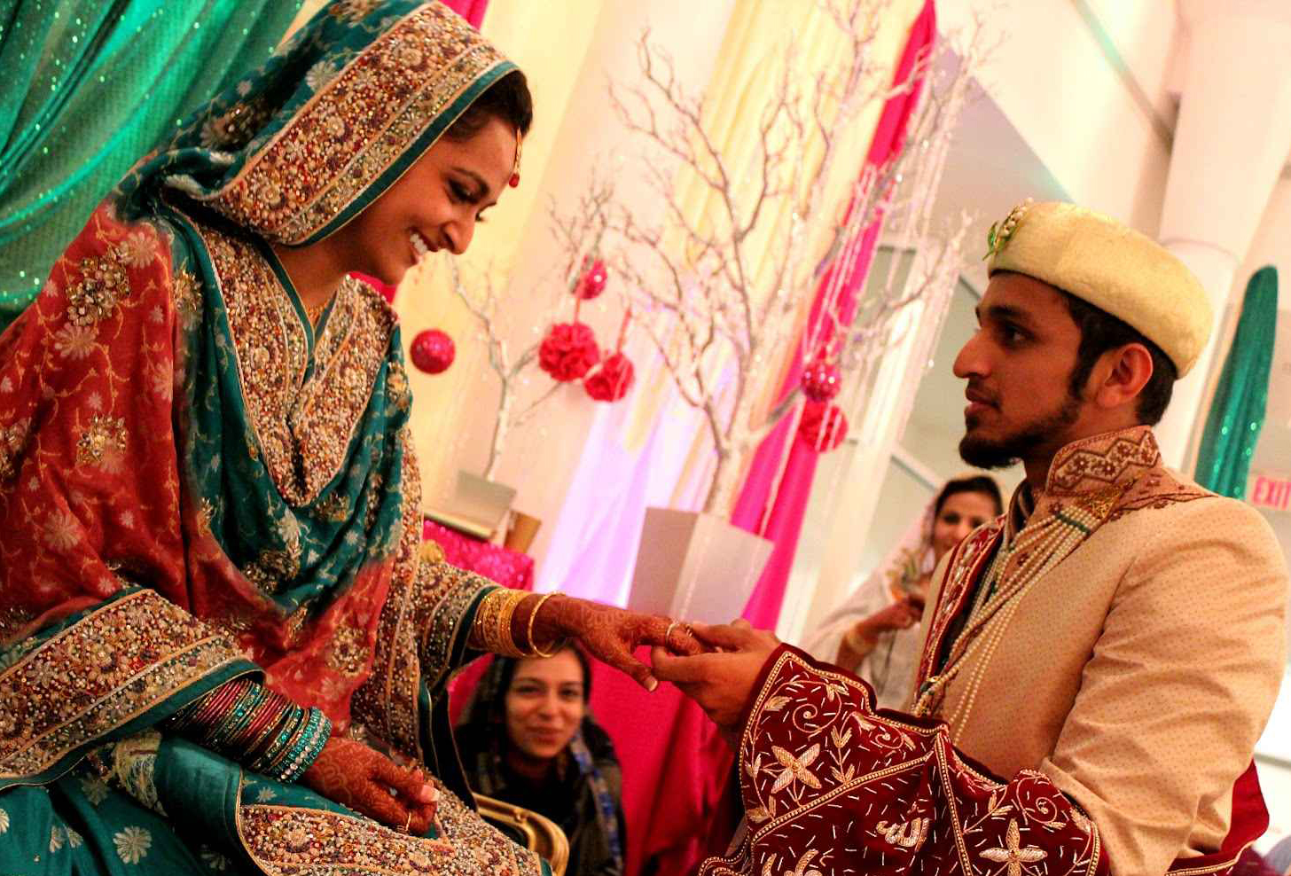 Photo of जब होती है हिन्दू-मुश्लिम में शादी तो आती हैं ये समस्याएं