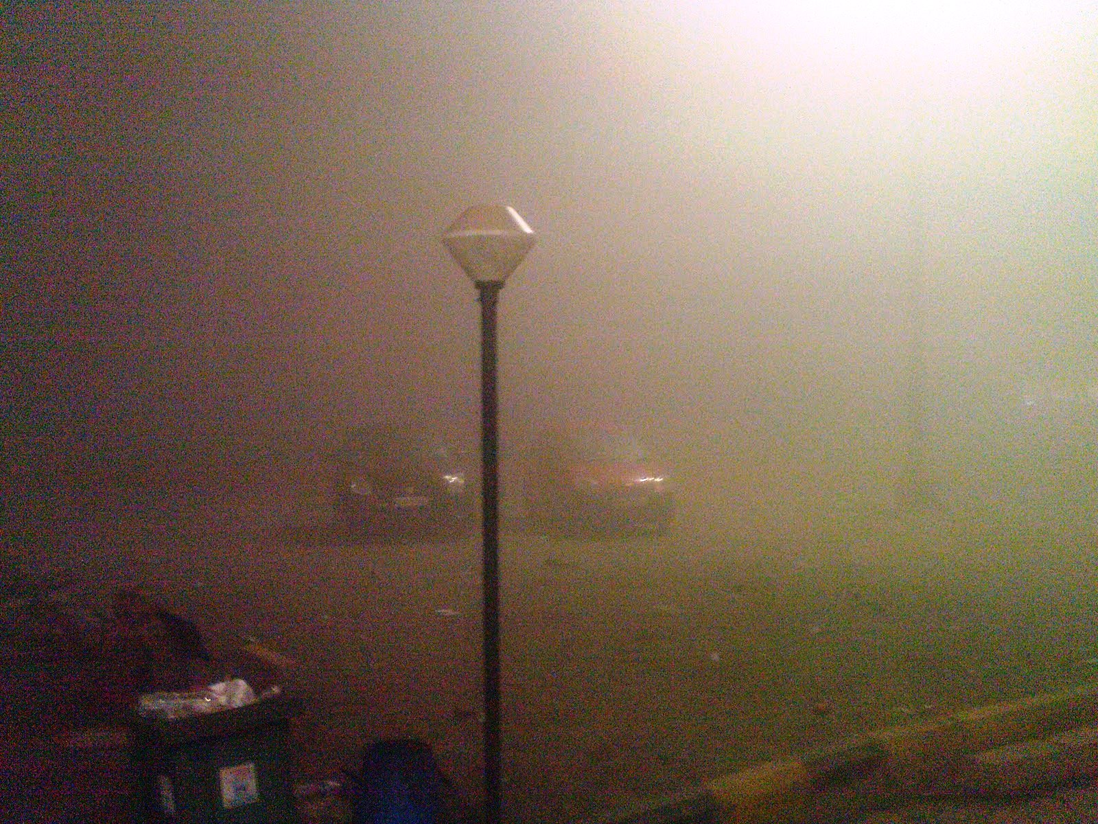 Photo of दिल्ली-NCR को साल के सबसे घने कोहरे ने जकड़ा, कई उड़ानें भी रद