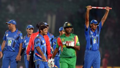 Photo of अफगानिस्तान की गेंदबाजी के आगे बांग्लादेश के बल्लेबाजों ने टेके घुटने