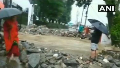 Photo of VIDEO : भारी बारिश के बाद पिथौरागढ़ में फटा बादल, ऋषिकेश-गंगोत्री हाइवे हुआ बंद