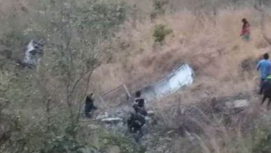 Photo of अभी-अभी : अल्मोड़ा में खान-भिकियासैंण हाइवे पर खाई में गिरी बस, पांच की मौत