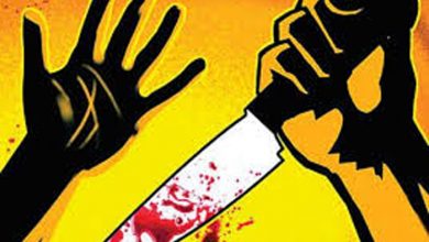 Photo of BREAKING : यूपी की राजधानी लखनऊ में भाजपा नेता की चाकू मारकर हत्या