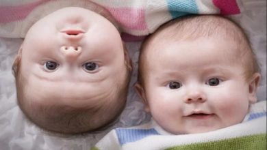 Photo of चमत्कार : 20 साल की महिला ने दिया बच्चे को जन्म, फिर एक महीने बाद हुए जुड़वा बच्चे