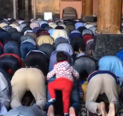 jama masjid cute girl video viral