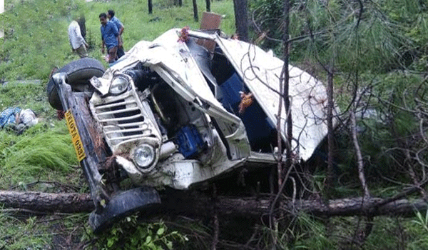 Photo of मुख्यमंत्री त्रिवेन्द्र सिंह रावत ने जनपद टिहरी में हुई वाहन दुर्घटना पर व्यक्त किया गहरा शोक
