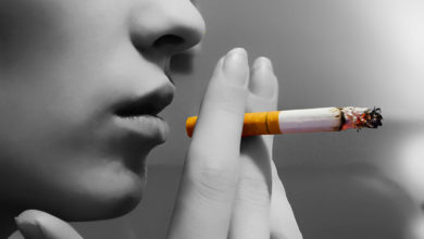Photo of सिगरेट की आदत आपको बना देगी इस जानलेवा बीमारी से ग्रसित