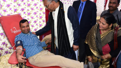 Photo of मुख्यमंत्री त्रिवेन्द्र के जन्मदिन पर आयोजित सेवा दिवस, सैकड़ों लोगों ने किया रक्तदान