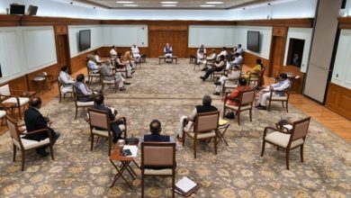Photo of PM Modi Cabinet Meeting : एक मीटर दूरी बनाकर बैठे मंत्री