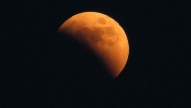Photo of साल 2020 का दूसरा चंद्रग्रहण आज, जानिए ग्रहणकाल का सटीक समय