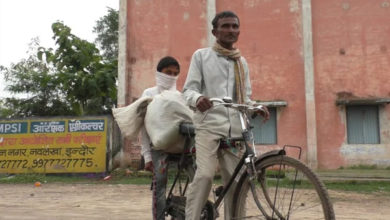 Photo of VIDEO : बेटे को परीक्षा दिलाने के लिए पिता ने 105 किलोमीटर चलाई साइकिल