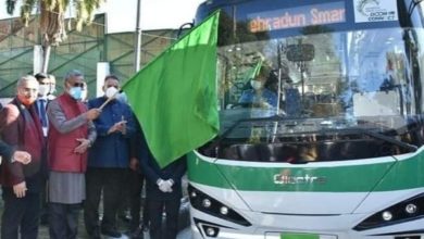 Photo of सीएम त्रिवेंद्र सिंह रावत ने इलेक्ट्रिक बस के ट्रायल रन का हरी झंडी दिखाकर किया शुभारंभ