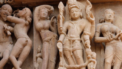Photo of खजुराहो मंदिर में कामुक मूर्तियां का रहस्य जानकर हैरान रह जाएंगे आप