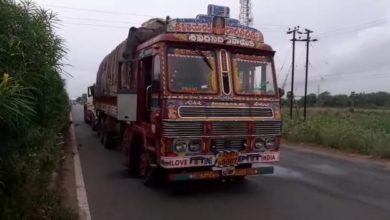 Photo of ओडिशा में हेलमेट न पहनने पर ट्रक ड्राइवर का कटा चालान