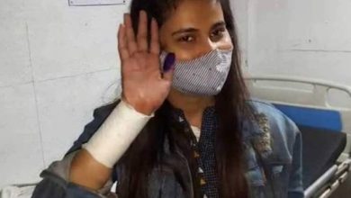 Photo of लखनऊ: बीजेपी सांसद कौशल किशोर की बहू ने की खुदकुशी की कोशिश, अस्पताल में भर्ती