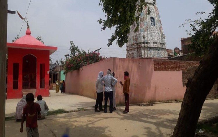 शिव मंदिर की छत पर सो रहे साधू की गला काटकर हत्या, आरोपी फरार