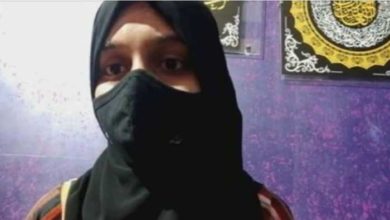 Photo of Karnataka Hijab Controversy: आखिर कौन है हिजाब पर हुए हंगामे के वीडियो में बुर्के में नज़र आई छात्रा ?