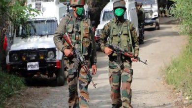 Photo of जम्मू-कश्मीर : सुरक्षाबलों को मिली बड़ी कामयाबी, शोपियां में 2 आतंकियों को किया ढ़ेर