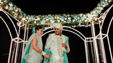 Photo of क्रिकेटर राहुल चाहर ने गर्लफ्रेंड इशानी संग रचाई शादी, लंबे समय से थे रिलेशन में