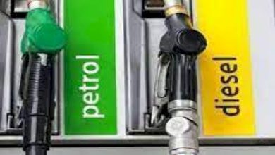 Photo of राहतः 23वें दिन भी दामों में नहीं हुआ बदलाव, देहरादून में 103 रुपये का मिल रहा पेट्रोल