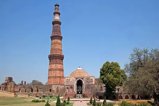 कुतुब मीनार