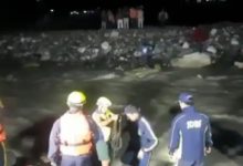 Photo of उत्‍तराखंड: भागीरथी नदी में टापू पर फंसे 7 मजदूर, 3 को बाहर निकाला गया; रेस्‍क्‍यू ऑपरेशन जारी