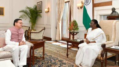 Photo of सीएम धामी ने की राष्ट्रपति द्रौपदी मुर्मू से मुलाकात, कहा- नारी शक्ति के योगदान के बिना नए भारत का निर्माण असंभव