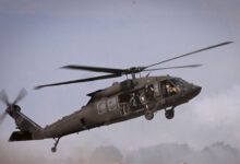 Photo of अमेरिका: ट्रेनिंग के दौरान दुर्घटनाग्रस्त हुए सेना के दो हेलीकॉप्टर, कई लोगों के मौत की आशंका