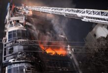 Photo of बांग्लादेश की सात मंजिला इमारत में भीषण आग, 44 की दर्दनाक मौत
