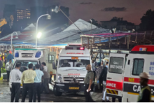 Photo of मुंबई: तेज आंधी में 100 फीट ऊंचा होर्डिंग पेट्रोल पम्प पर गिरा, 14 की मौत